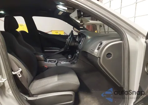 2019 Dodge Charger Gt Rwd z USA, uszkodzony, nr VIN 2C3CDXHG1KH597089